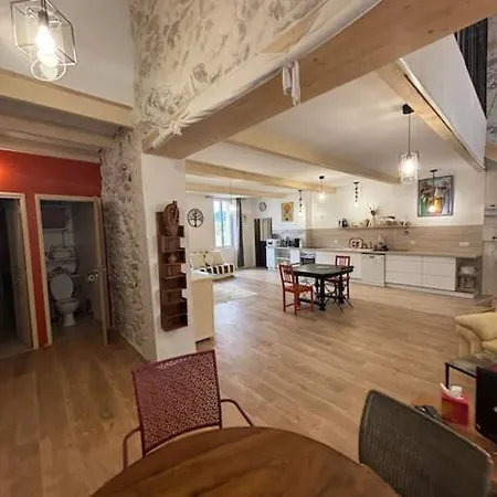 Maison Charme Et Modernite דירה